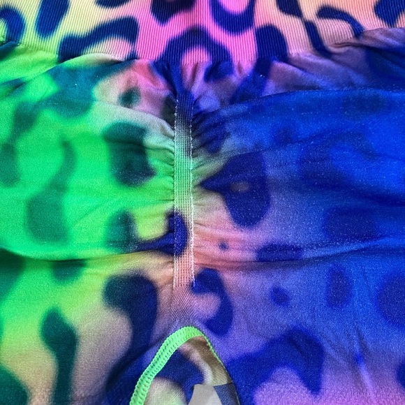 SHEIN Scruch Butt Leggings Size Small - Picture 9 of 13